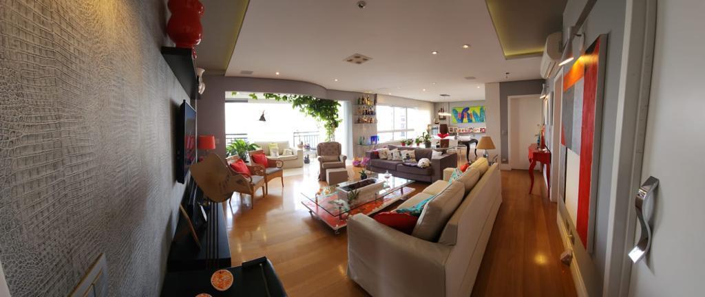 Apartamento no Morumbi com 3 Suítes e 4 Vagas - J Imob