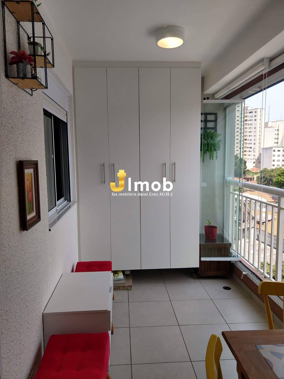 Lindo apartamento de 1 dormitório - J Imob